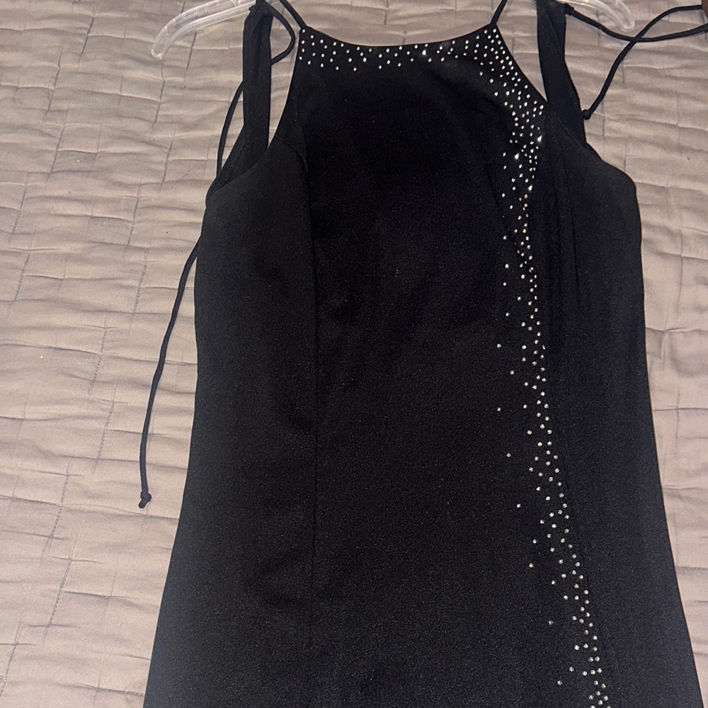 Elegant Black Dress with Rhinestone Detail